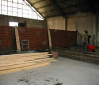 Cantiere in corso, 2004 — struttura in muratura